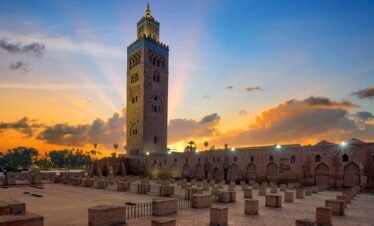 koutoubia mosque marrakech sunrise